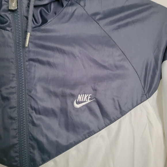 Nike Windbreaker The Windrunner Womens Small Front Zip Gray White - Picture 6 of 14
